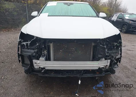 2023 Audi Q8 Premium Plus 55 Tfsi Quattro Tiptronic z USA, uszkodzony, nr VIN WA1EVBF12PD000825